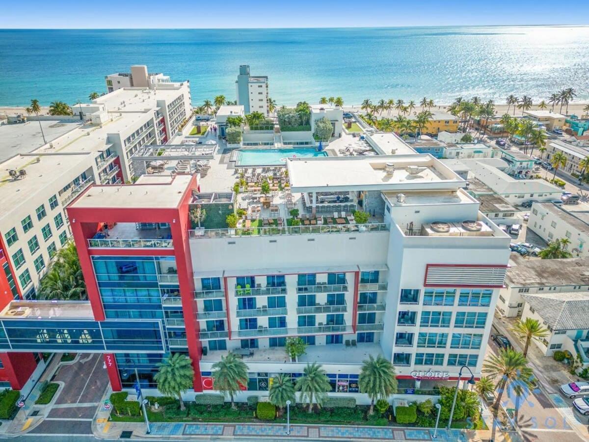 Bay View - Balcony - Amazing Pool - *