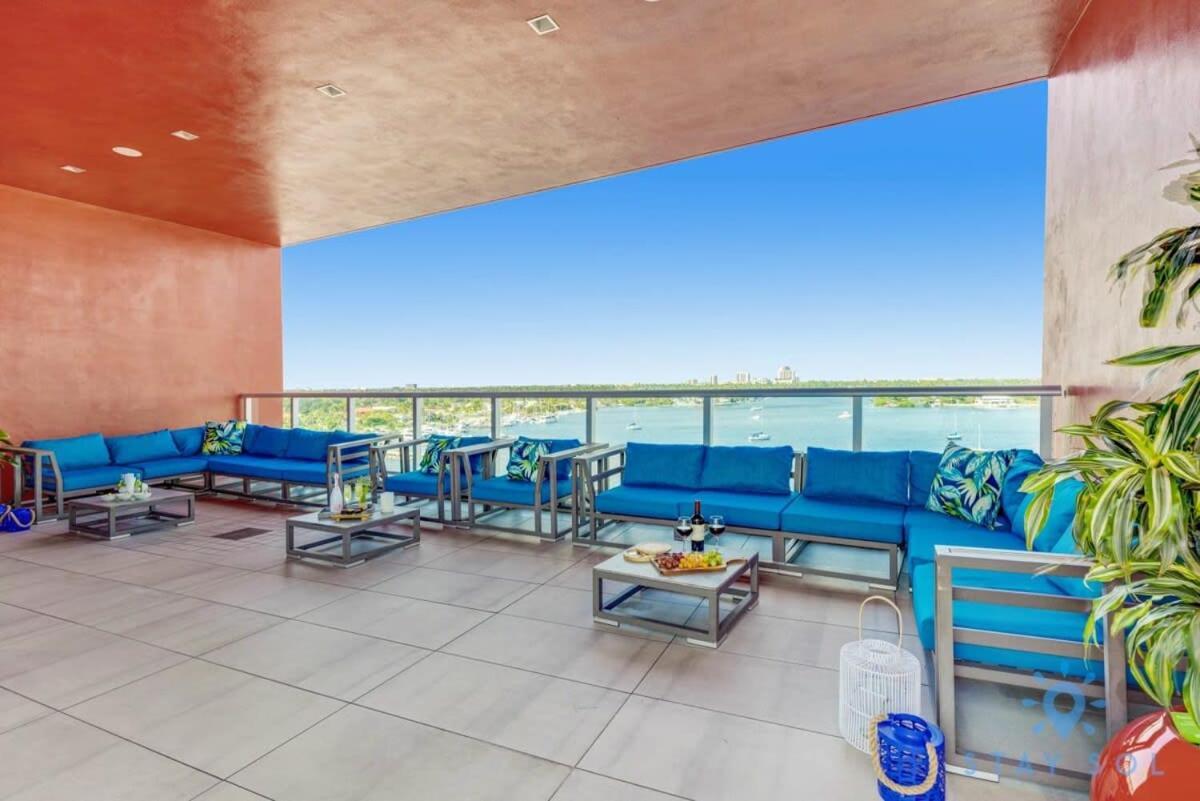 Bay View - Balcony - Amazing Pool - Hollywood