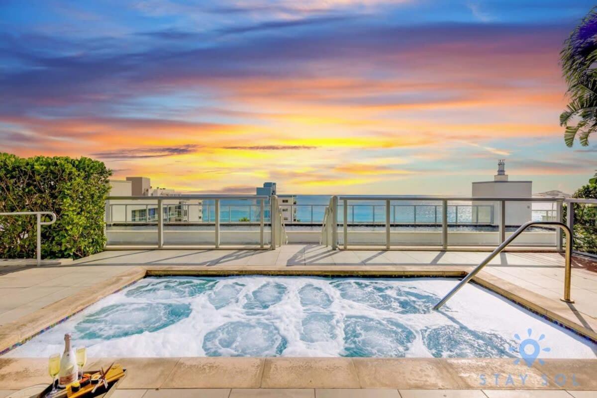 Bay View - Balcony - Amazing Pool - * Hollywood
