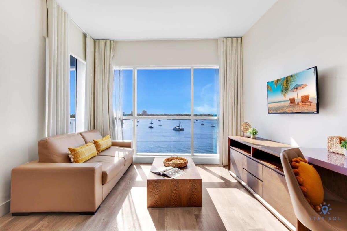 Appartement Bay View - Balcony - Amazing Pool - *